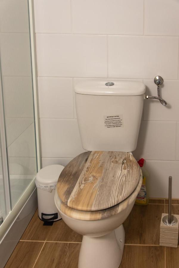 Hauptman Apartman นักยาทาด ภายนอก รูปภาพ